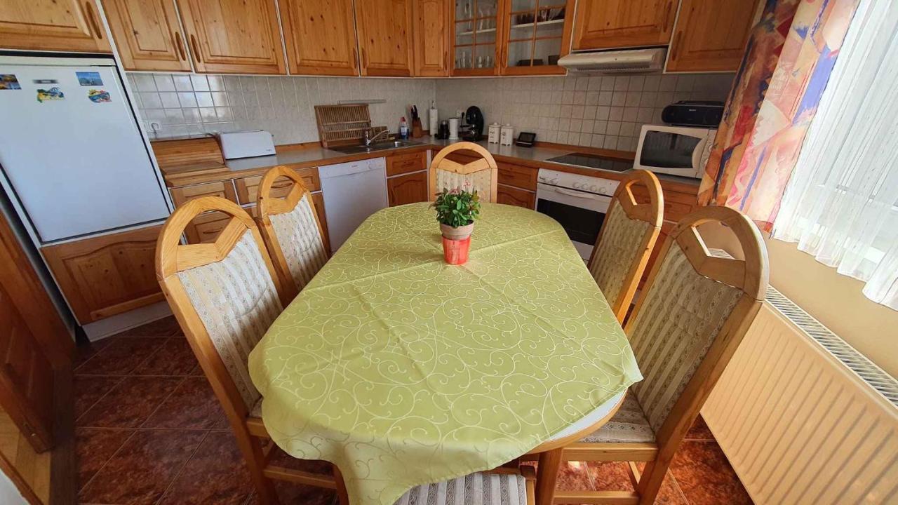Apartment In Fonyod/Balaton 18580 外观 照片